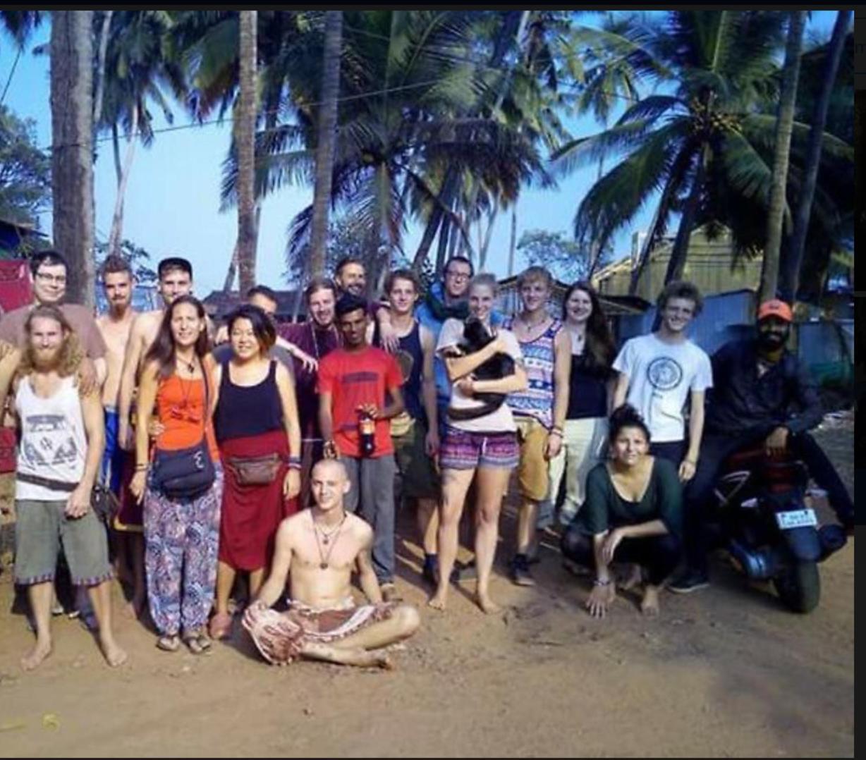 Hippie Hostel Or Goamazing Hostel Anjuna Buitenkant foto