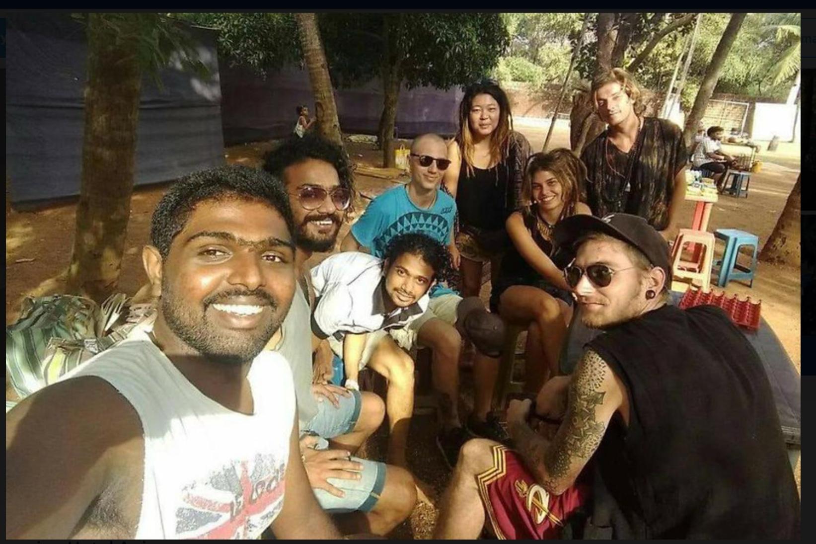 Hippie Hostel Or Goamazing Hostel Anjuna Buitenkant foto